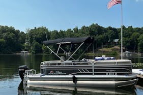 Pontoon Paradise - 2023 Suntracker Party Barge for rent in Mineral, Virginia