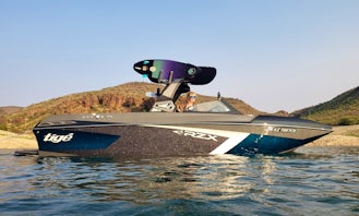 The Envy of the Lake! Lake Pleasant, Saguaro or Canyon Lake. Tige RZX Seats 14 & Gas Included!