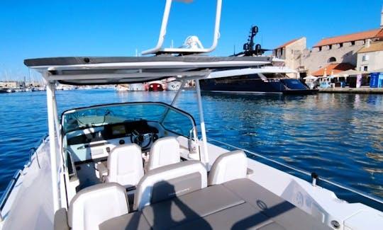 Axopar 28 Open