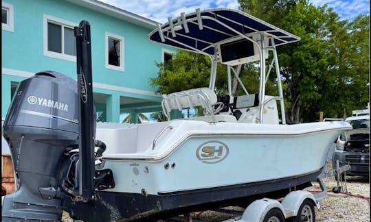 21ft Sea Hunt 207 Triton Center Console for rent in Islamorada Florida!