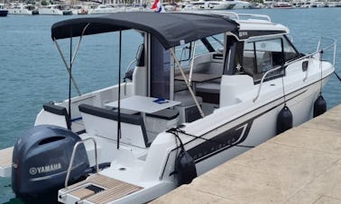 Brandnew Merry Fisher 695 Boat for rent in Trogir