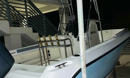 21ft Century Center Console Ready for adventures in Key Largo, Florida