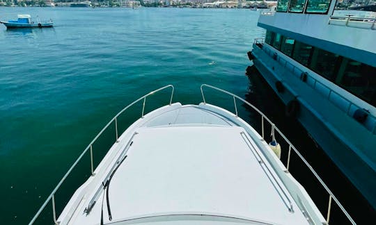 Motor Yacht Rental in İstanbul, Turkey