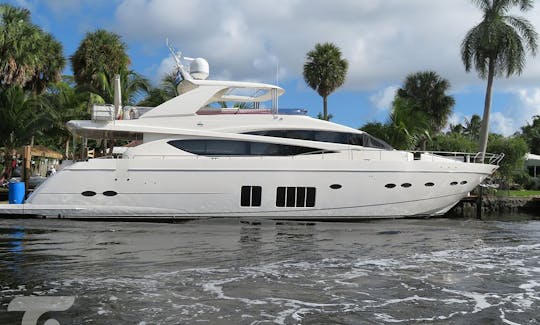 Luxury 85' Princess Yacht with Hot Tub in South Beach