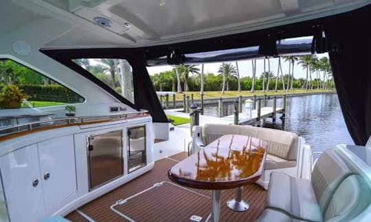 Cruiser Yacht Coupé 55' for Cancun-Isla Mujeres!