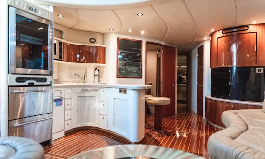 69’ Sea Ray Motor Yacht for Rent in Chicago!