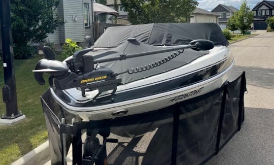 Glastron GTSF 185 Power Boat in Edmonton, Alberta