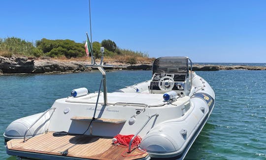 8mt (25ft) RIB powerboat in Siracusa (Ognina)