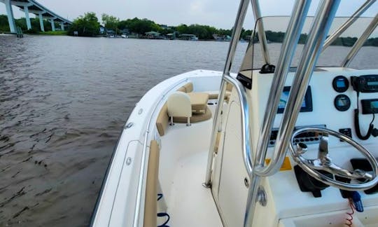 21 foot Keywest Bay Boat with experience captain in Charleston, South Carolina