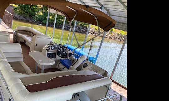 Be Adventurous, we make it easy. Swim, cruise, or party on Lake Norman.