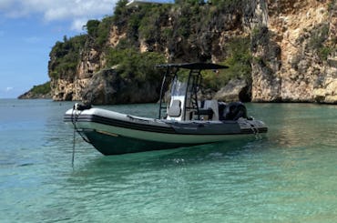 Excursion en bateau à moteur pour 5 personnes avec capitaine