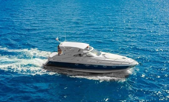 Volare 43 Motor Yacht for rent in Casa de Campo La Romana