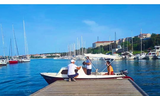 Gurges 545 Boat Rental in Pula, Istarska županija