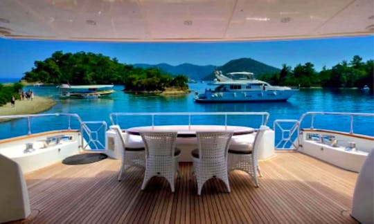 108ft Super Yacht Charter with Jacuzzi in Manisa