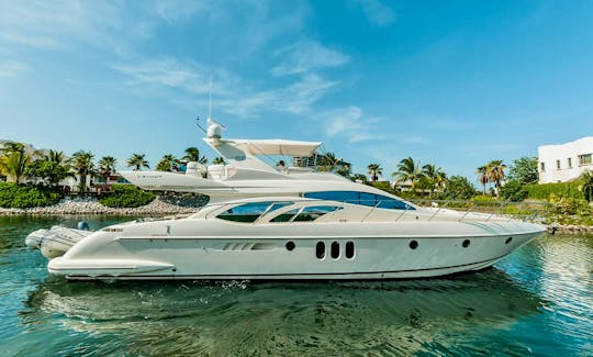 Azimut 62ft Power Mega Yacht Charter in Cancún, Mexico