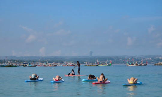 Stand Up Paddle Yoga in Bali