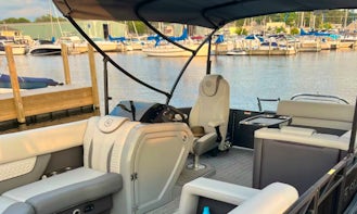 Luxury Godfrey Monaco Pontoon Boat 2022 fro Rent in Muskegon Lake, Michigan
