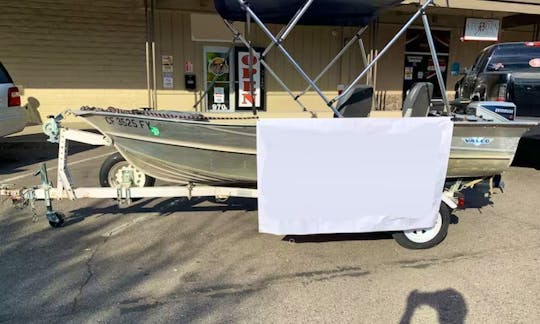 12’ Fishing Boat for rent in Rio Linda California