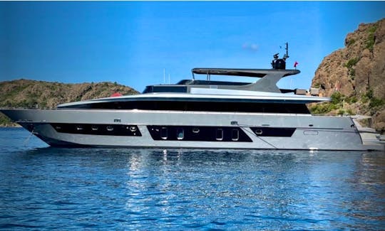 111ft S32 Delux Power Mega Yacht Rental in Göcek, Turkey