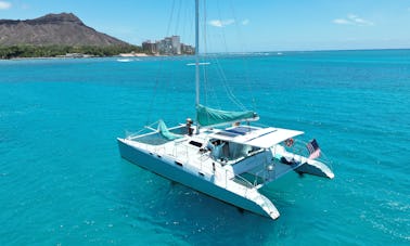 Carta de vela em catamarã de 48 pés feito sob medida em Honolulu, Havaí