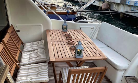 Luxurious Yacht Awaits You