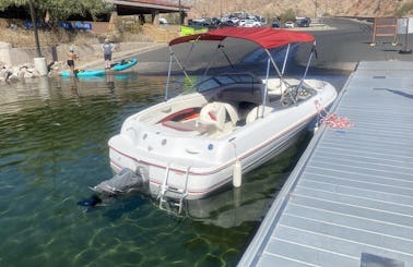 18' Four Winns For Fishing, Tubing, Party and Surfing in Las Vegas, Nevada