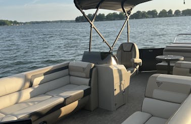 2022 Viaggio Lago C Pontoon for rent in LAKE WYLIE SC
