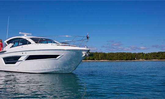 Lowest Rates in MDR - Brand New Luxury Cruisers Yacht 46ft Cantius for Charter