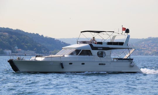 Yacht de luxe à louer à la journée à Istanbul