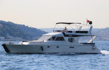 Luxury Yacht for Daily Charter in İstanbul