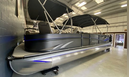 Location de ponton à Lake Havasu City, Arizona pour 11 personnes !