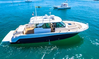 Tiara 44 Luxury Motor Yacht Charter in Newport Beach, California