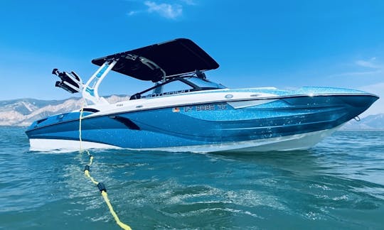 Centurion Fi23 Apprenez à surfer et profitez de Bear Lake avec un capitaine