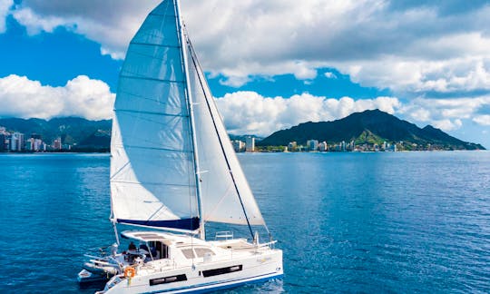 Private sailing adventure on a 41' performance catamaran in Honolulu, Hawaii