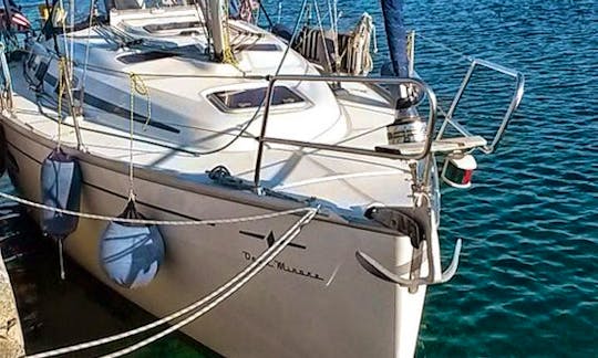 27ft Catalina Sailing Yacht Rental in Marina del Rey, California for up to 2 ppl