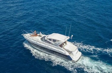 40ft Sundancer Luxury Yacht To Catalina or Saona island from Marina Casa De Campo, La romana