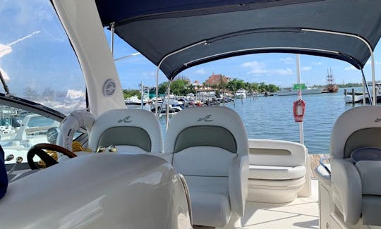 Aluguer de iates a motor Sea Ray Sundancer de 40 pés em Cancún