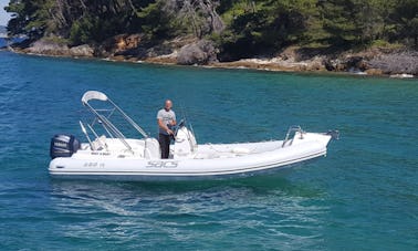 22' Sacs 680 IT RIB Rental em Zadar, Croácia