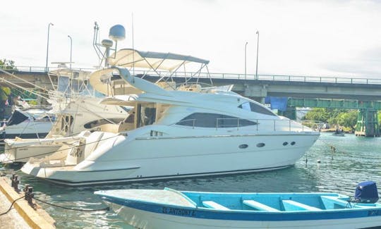 Aicon 56 Motor Yacht Rental in La Romana, La Altagracia