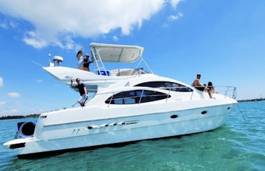 Flybridge Motor Yacht for rent in Fort Lauderdale