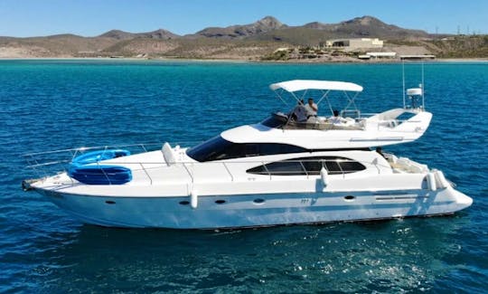 Azimut 58 Motor Yacht with all inclusive. Visit Balandra and Espiritu Santo!
