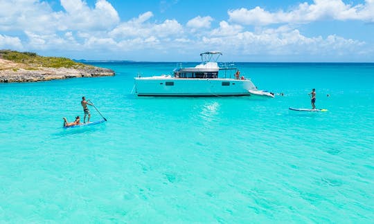 Passeio de barco privado em St. Martin com o catamarã de cruzeiro Lagoon 450