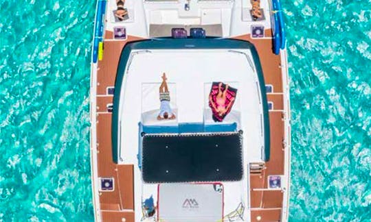 Charter the Lagoon 450 Cruising Catamaran for Anguilla Tours with Friends