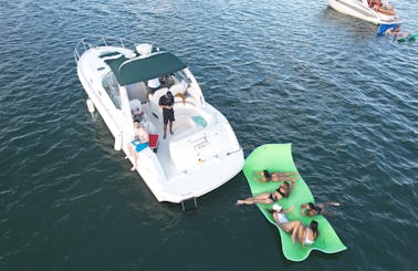 Sea Ray Sundancer 40ft Motor Yacht Rental in Miami Beach, Florida