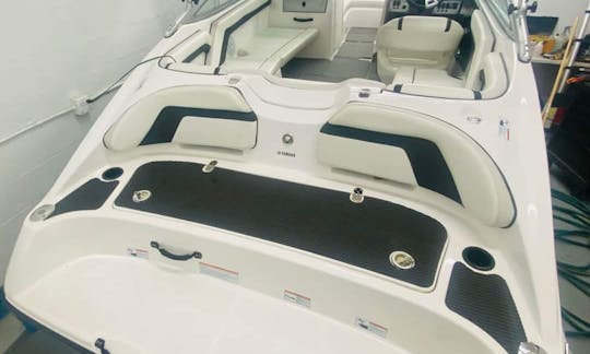 Yamaha AR190 JetBoat Rental in Cape Coral, Florida!