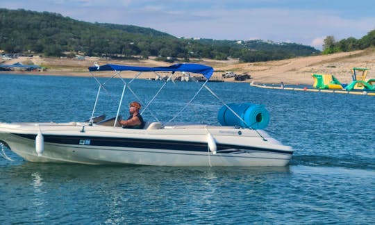 23ft Harris Kayot Powerboat for rent in Austin