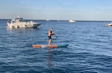 Stand Up Paddle board 12.6 “ 32 “ wide Rental in Chicago, Illinois