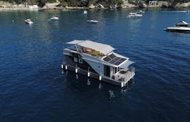 Houseboat for rent in Beaulieu-sur-Mer