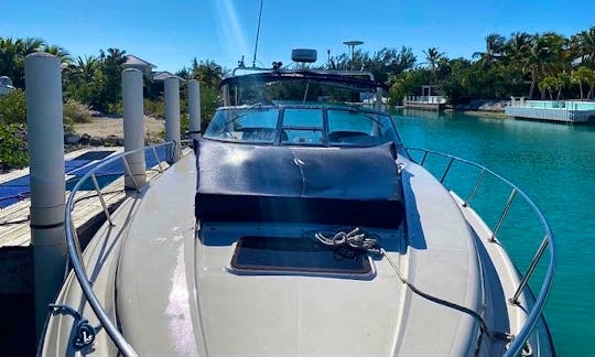 42ft Regal Cruiser Yacht Charter in Leeward Settlement, Caicos Islands