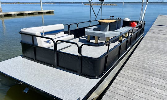 Pontoon Powered By 130 Hp Outboard For Rent In Mineral, Virginia